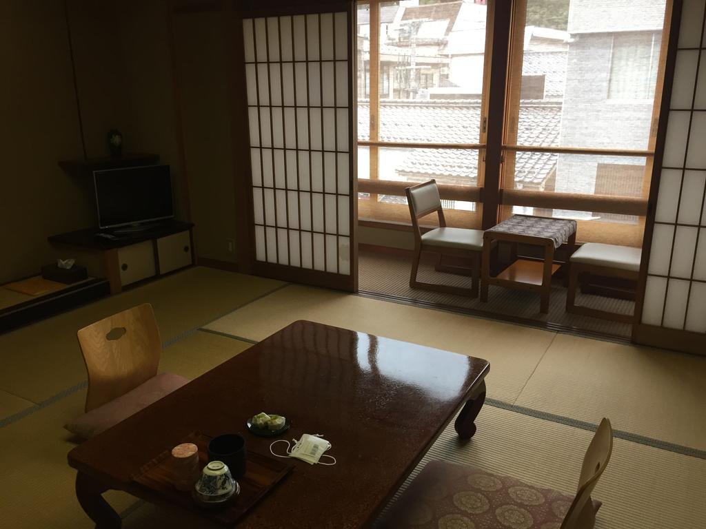 Ryokan Mitsuwa Toyooka  Bagian luar foto